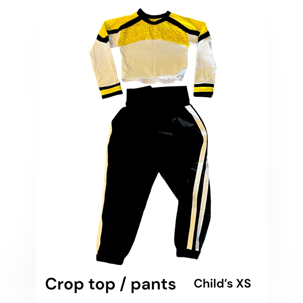 Hip hop costume. Super Cool and comfortable!